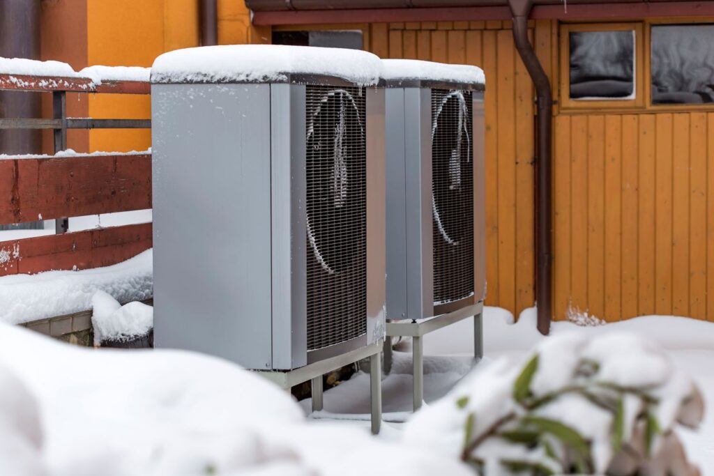 Why Heat Pumps Are Becoming a Go-To Heating Solution in Cold States Like Michigan